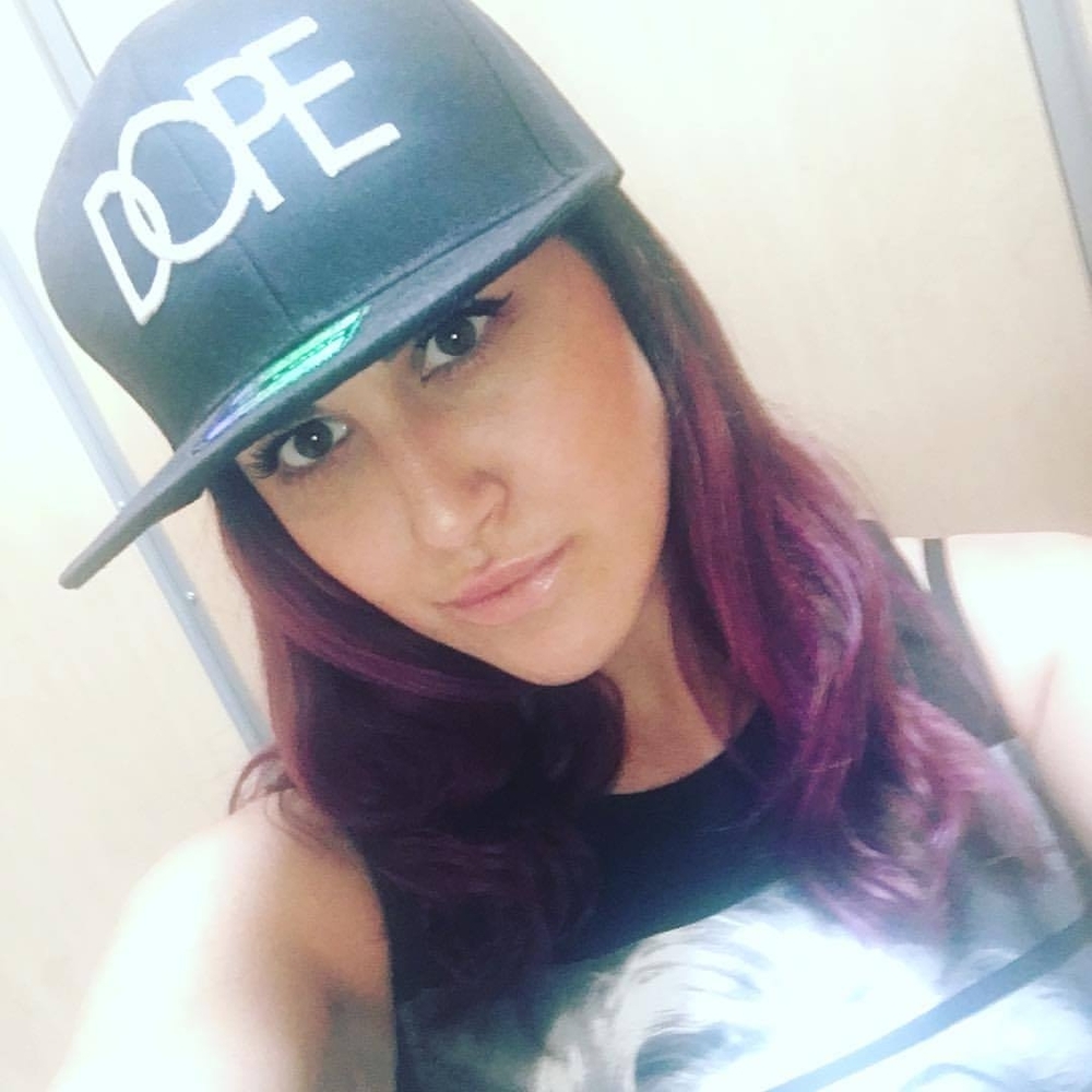 Meet your Posher, Destinee